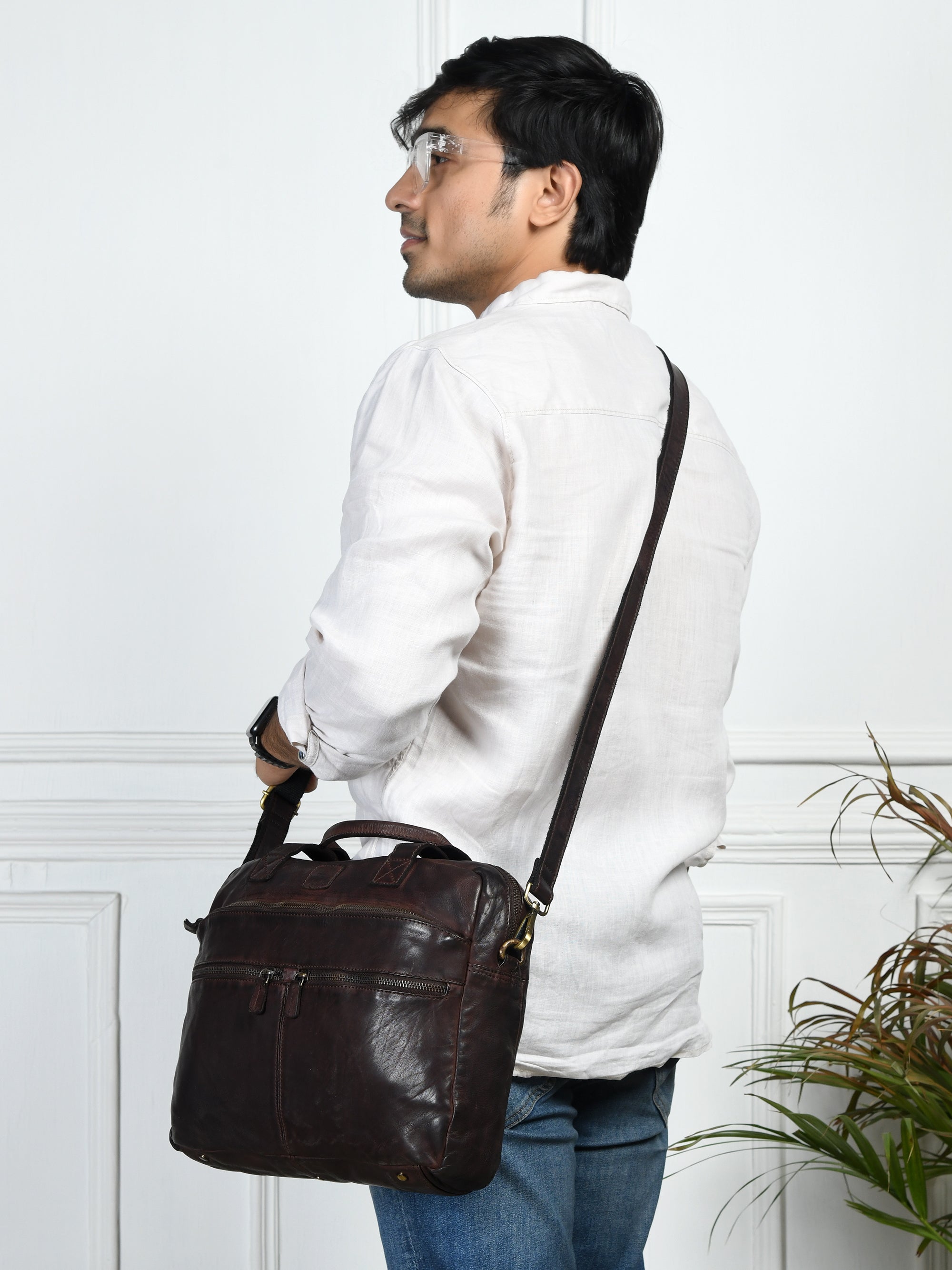 Voyager Vintage Leather Laptop Bag - Tan Colour